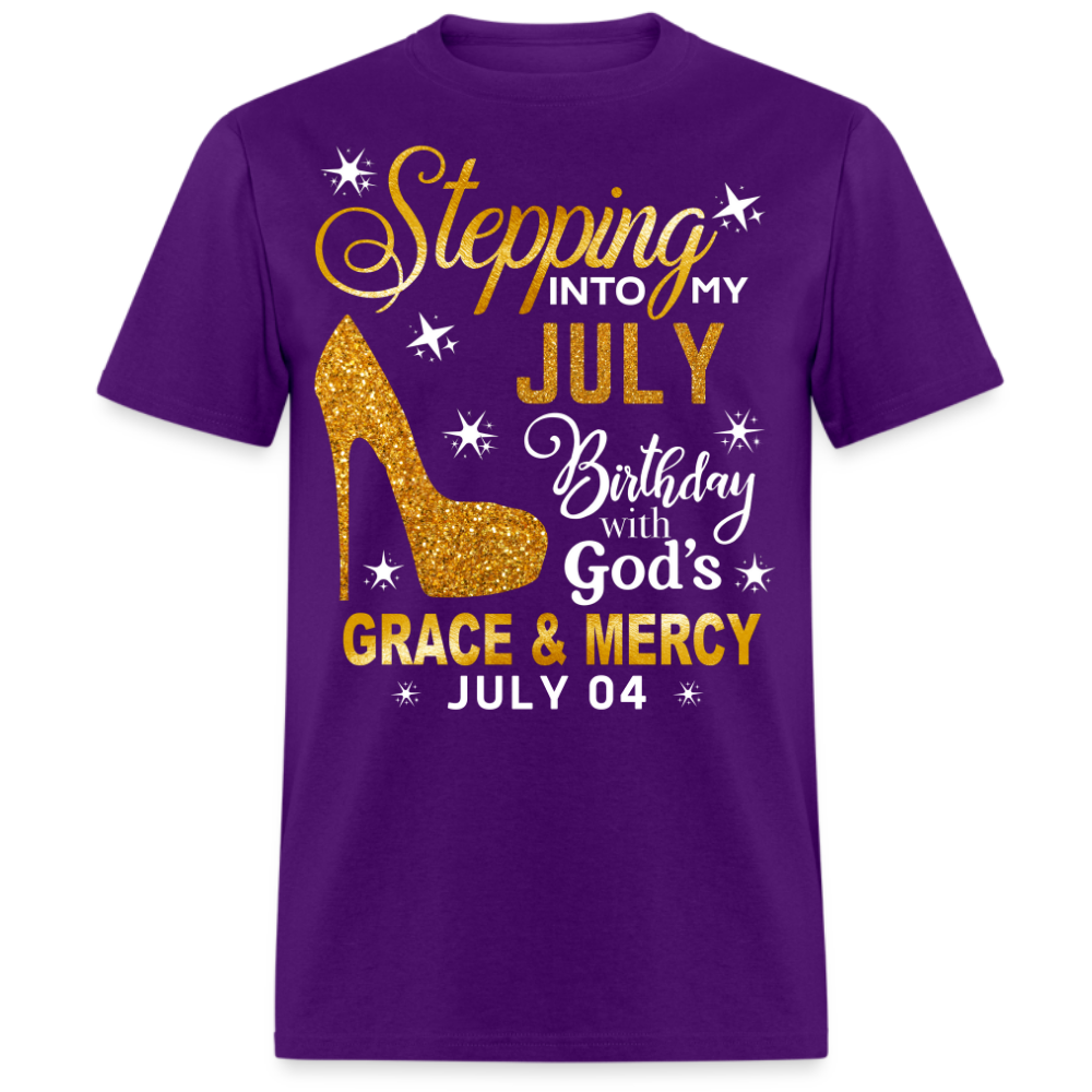 STEPPING INTO MY JULY 04 BIRTHDAY UNISEX SHIRT