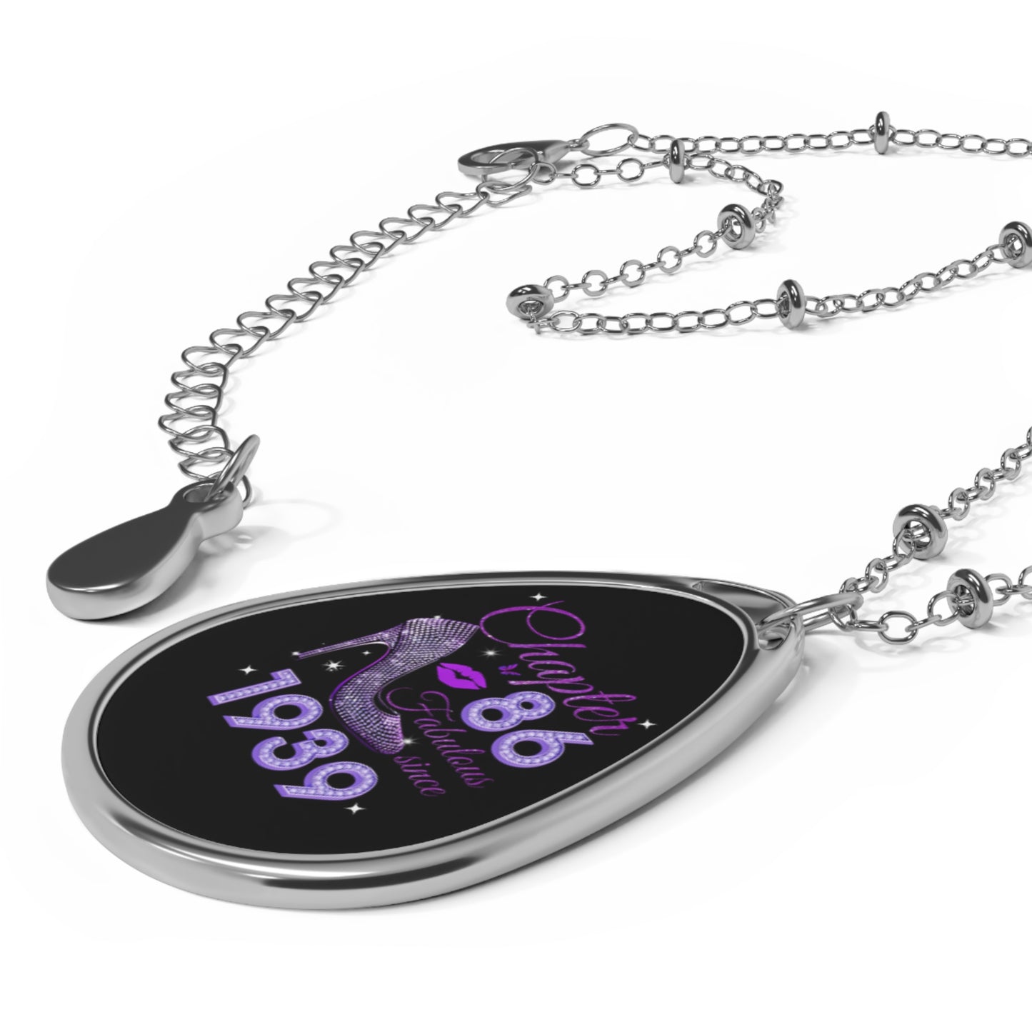 CHAPTER 86-1939 OVAL NECKLACE